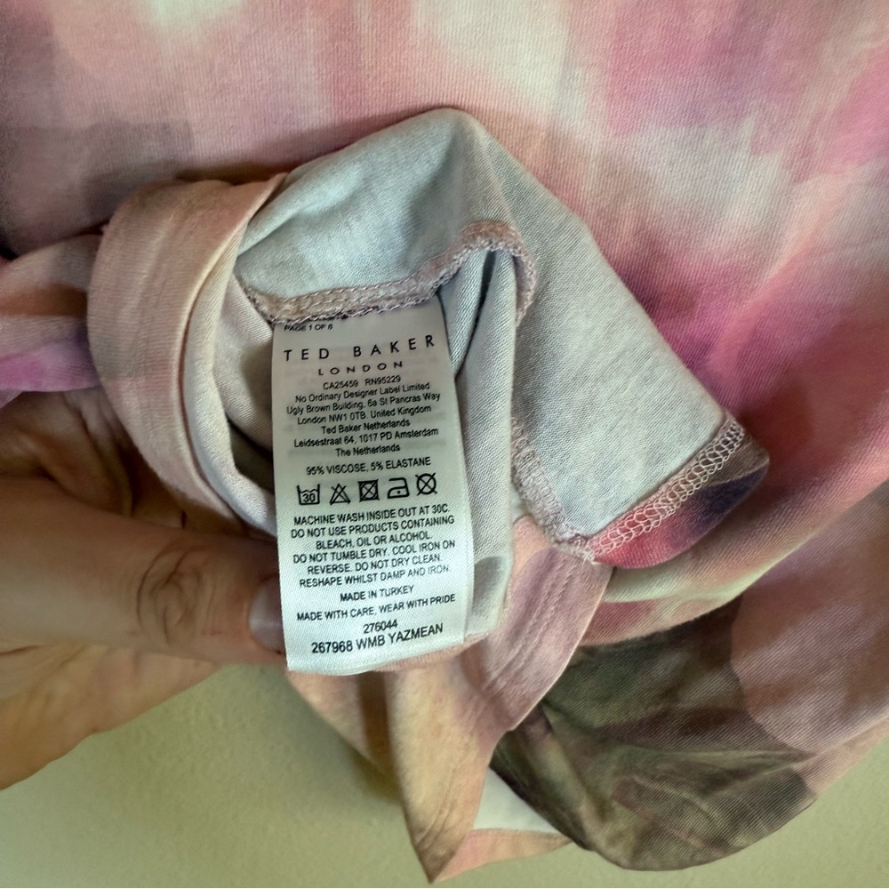 πΈβ¨ Ted Baker London Pink watercolor Print Fitted Tee β Size 2 β¨πΈ Designer brand - Picture 6 of 7